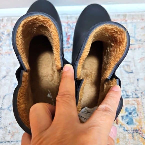 Chooka Delridge Chelsea Women's Waterproof Boots Lined Plush Bootie Sz US9 Black - Picture 4 of 7